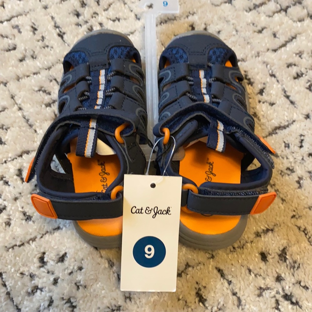 NWT Cat and Jack Kids Toddler Size 9 Sandals